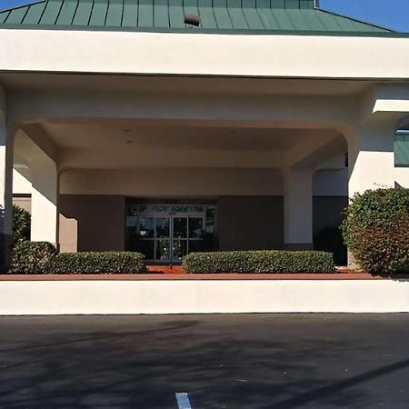 Surestay Plus Hotel By Best Western Clearwater Central Bagian luar foto