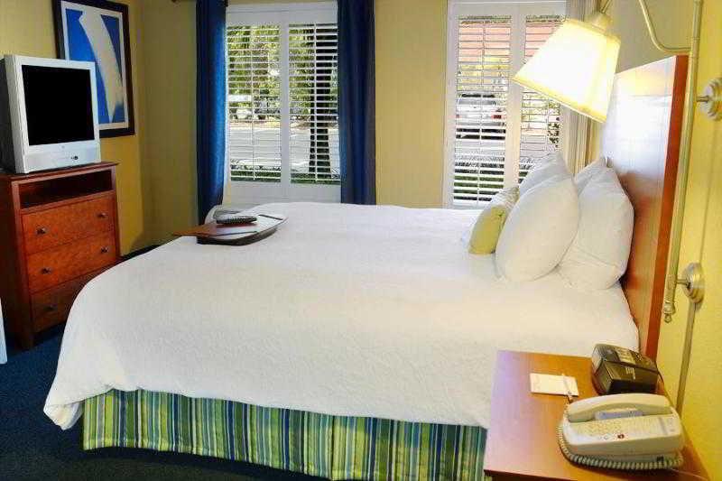Surestay Plus Hotel By Best Western Clearwater Central Bagian luar foto