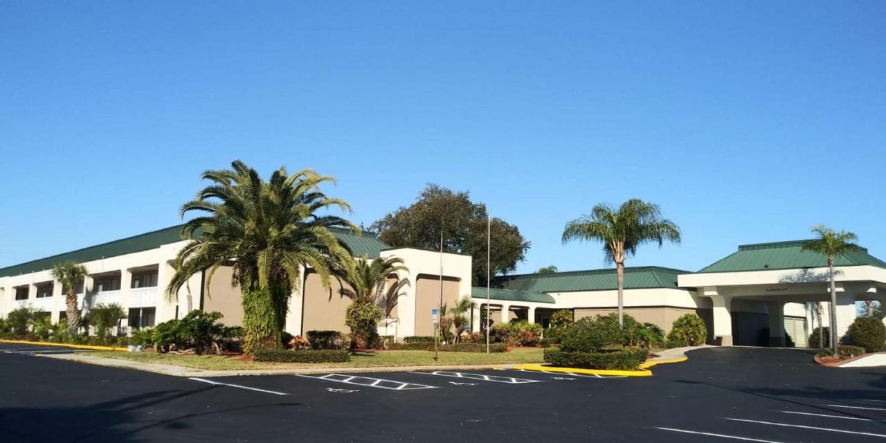 Surestay Plus Hotel By Best Western Clearwater Central Bagian luar foto