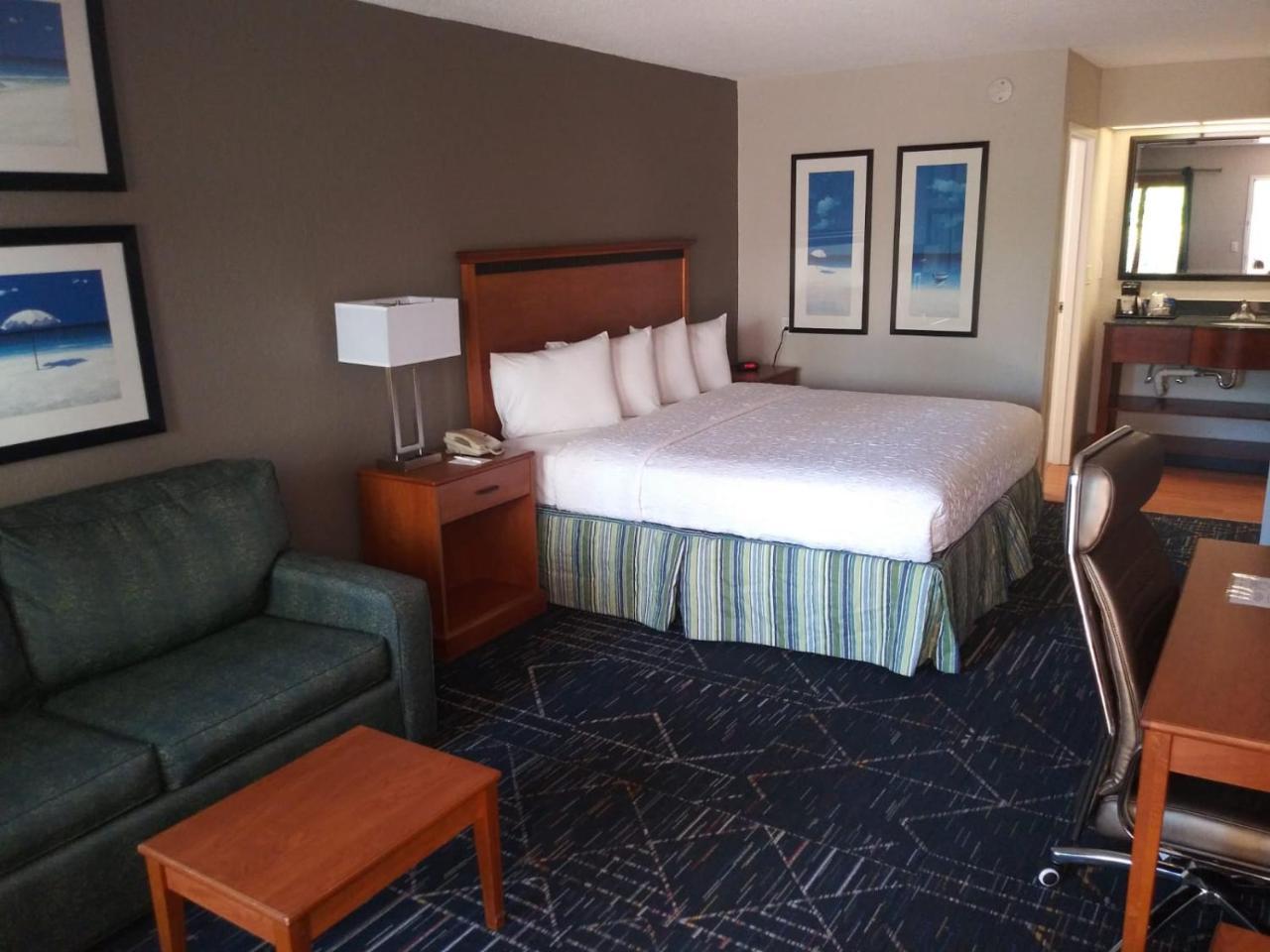 Surestay Plus Hotel By Best Western Clearwater Central Bagian luar foto